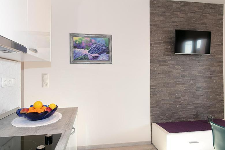 Apartmani “Karla” Promajna Exteriör bild
